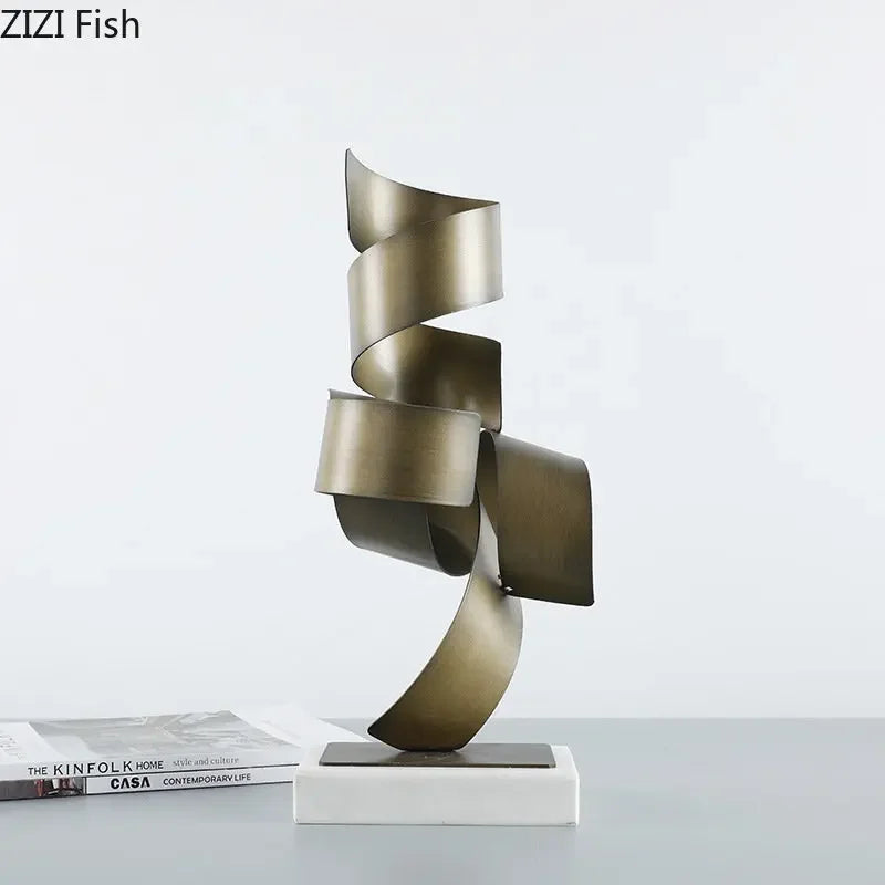 Adornos metálicos DecorBites™ con diseño irregular: Esculturas creativas con giro para una decoración estética de habitaciones.