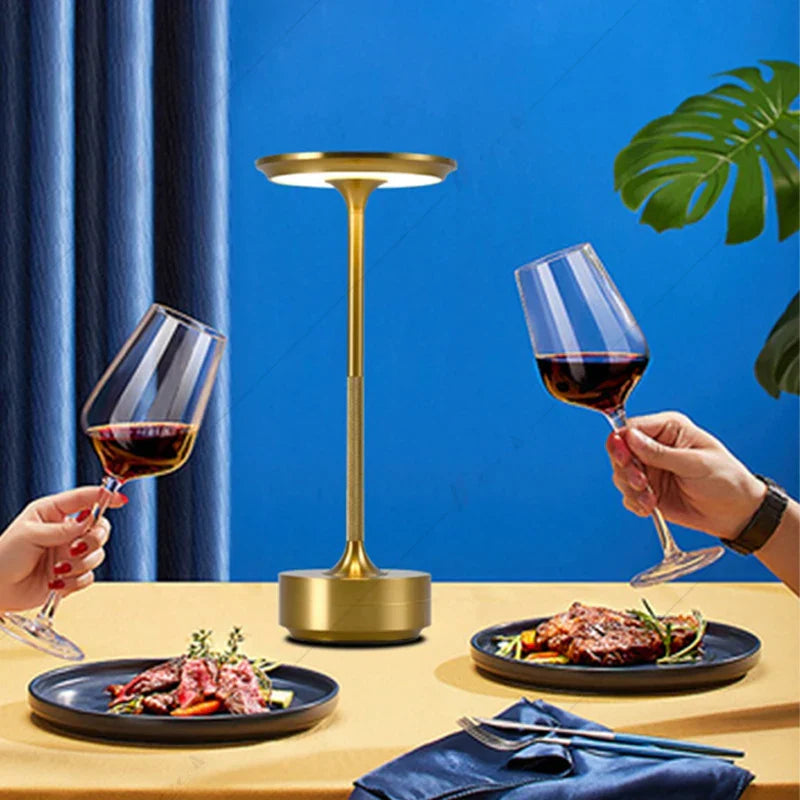 مصباح مكتبي LED من الألومنيوم DecorBites™ مزود بمفتاح لمس لاسلكي لغرفة المعيشة