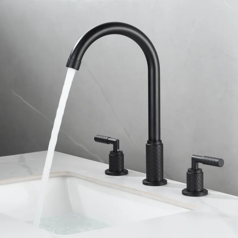 Grifo de lavabo DecorBites™ de latón negro con efecto cascada y diseño de 3 orificios