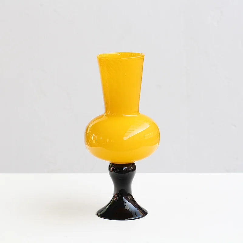 مزهرية زجاجية هندسية عتيقة من DecorBites™ لتزيين المنزل