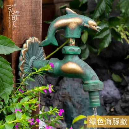 صنبور حديقة من النحاس العتيق يُثبّت على الحائط من DecorBites™ لرياض الأطفال، بتصميم حيواني