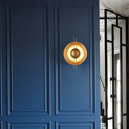 Lámpara de pared redonda dorada DecorBites™ Villa: Iluminación LED retro para pasillo, sala de estar, dormitorio.