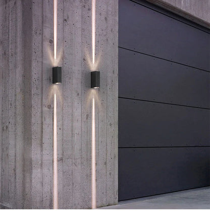 Silver Aluminum Waterproof Outdoor Wall Light