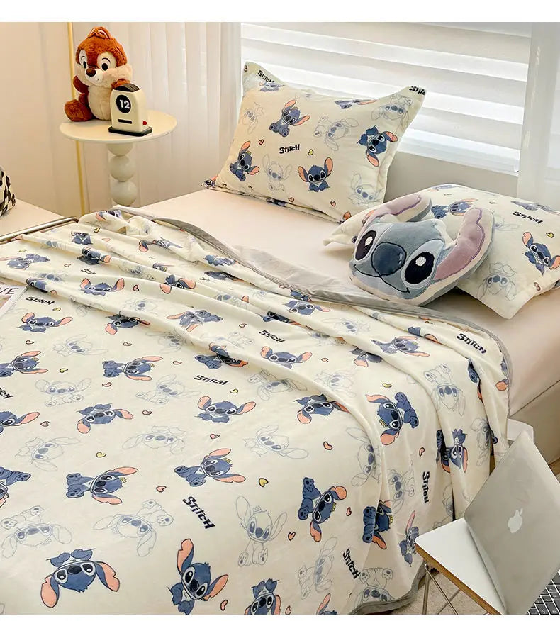 Soft Coral Fleece Cartoon Blanket