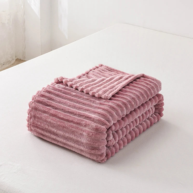 Soft Flannel Throw Blanket – Multiple Sizes