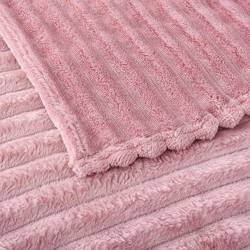 Soft Flannel Throw Blanket – Multiple Sizes