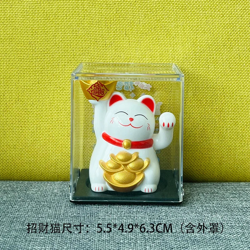 Solar Powered Maneki Neko Cat