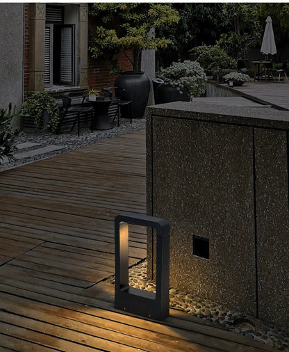 Stylish Waterproof LED Lawn Lamp