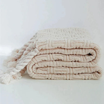 Manta DecorBites™ Cozy Fringed Plaid: Manta de sofá suave de acrílico tejido para decoración del hogar y ropa de cama.