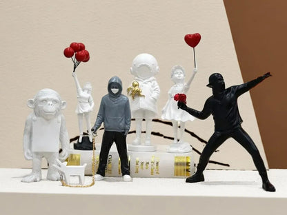 Vilead Banksy Flower Thrower Statue