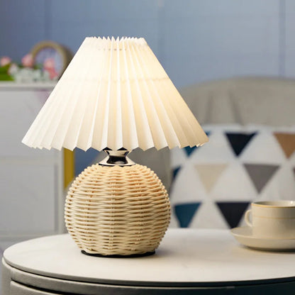 Vintage Rattan USB Table Lamp