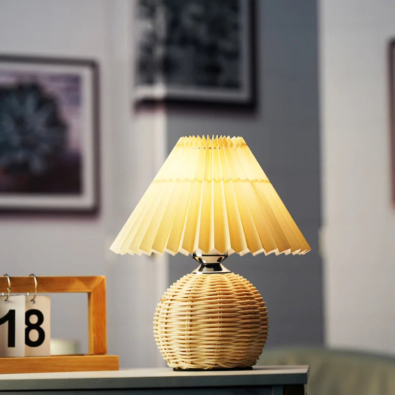 Vintage Rattan USB Table Lamp