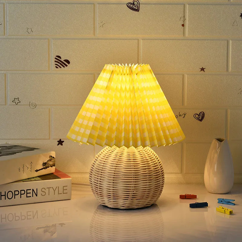 Vintage Rattan USB Table Lamp