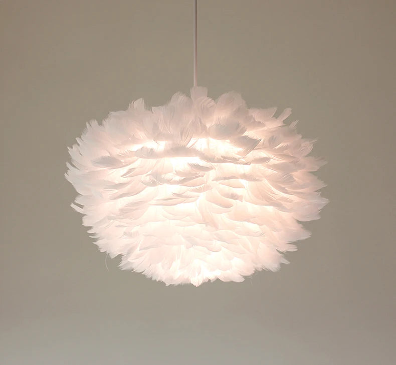 Warm Feather Chandelier for Modern Spaces