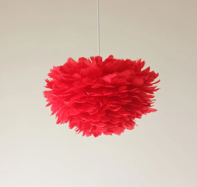 Warm Feather Chandelier for Modern Spaces