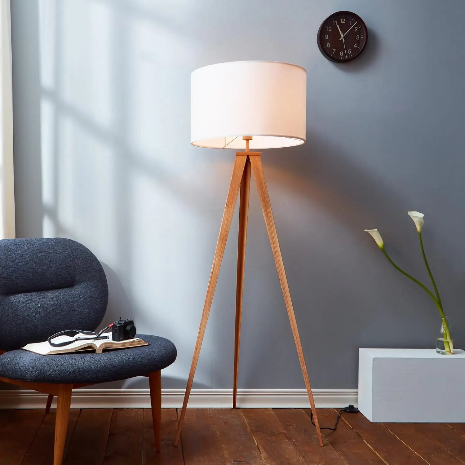 XMSJ Minimalist Floor Lamp with Foot Switch