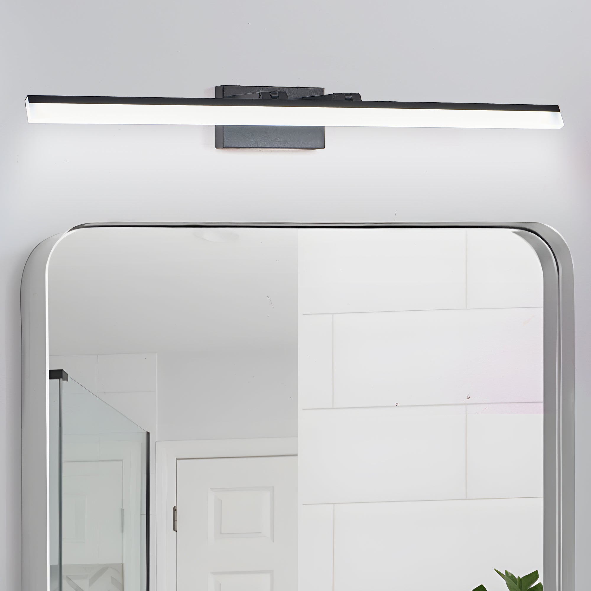 39-Zoll moderne LED-Bad-Wandlampe – Schlanke schwarze Metallwandlampe für Spiegel, Ankleidezimmer oder Waschbereich