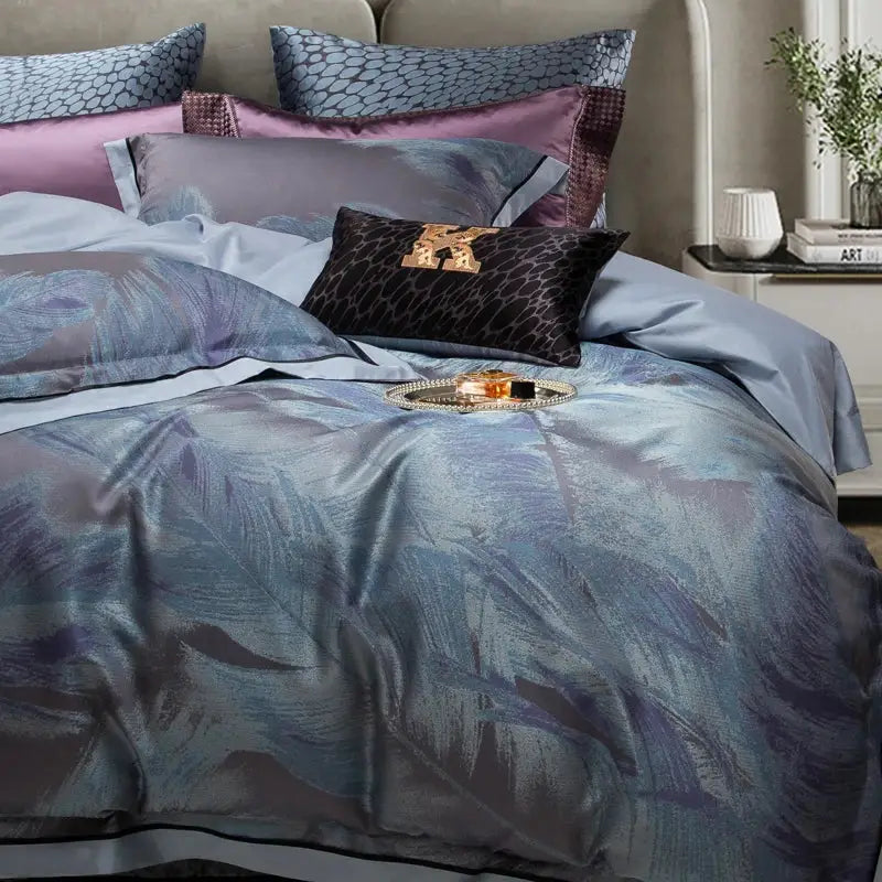 Blue and gray feather-patterned satin duvet cover bedding set with coordinating pillows made of 1500tc jacquard egyptian cotton
