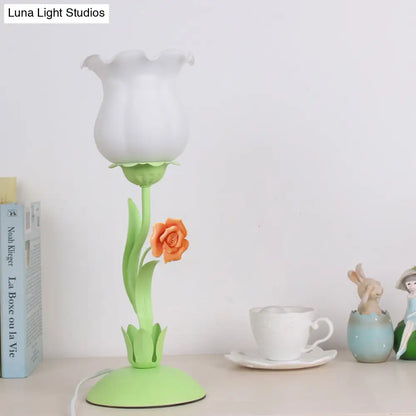 Acamar - Lámpara de mesa Pastoral Capullo de Rosa Pastoral, 1 cabezal, cristal opalino mate, con enredadera rosa/azul/verde