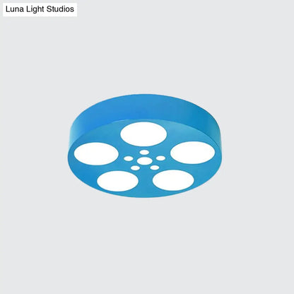 ديكوربايتس™ - إضاءة LED أكريليكية للأطفال مثبتة على الحائط بألوان الأحمر/الأصفر/الأزرق النابضة بالحياة - تركيبات دائرية لغرفة الأطفال