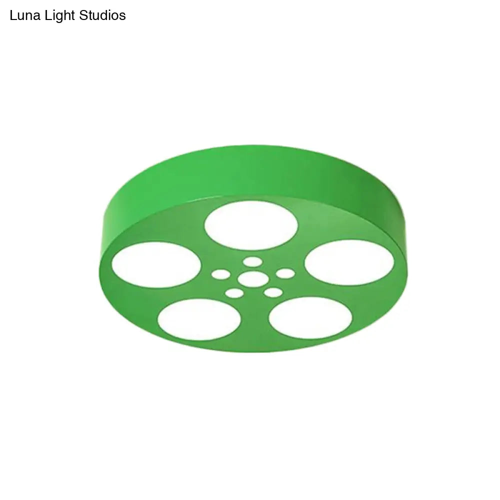 ديكوربايتس™ - إضاءة LED أكريليكية للأطفال مثبتة على الحائط بألوان الأحمر/الأصفر/الأزرق النابضة بالحياة - تركيبات دائرية لغرفة الأطفال