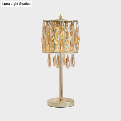 Adalyn - Lámpara de mesilla de noche contemporánea de metal con incrustaciones de gotas de cristal.