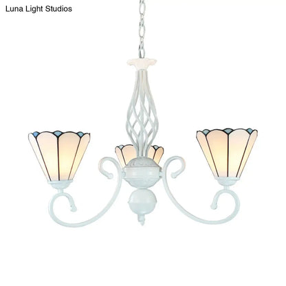 Lámpara de techo colgante ajustable de 3 luces con forma de cono de cristal blanco y brazo curvo para vestíbulo.