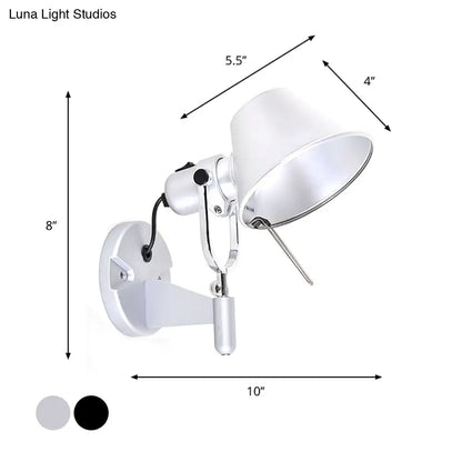 مصباح حائط مخروطي معدني قابل للتعديل: مصباح سرير صناعي فردي باللون الأسود/الفضي