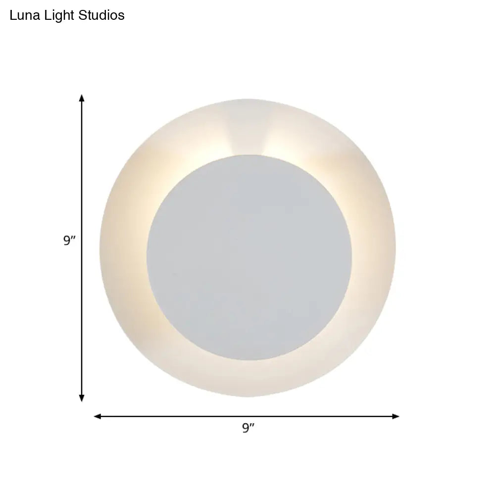 مصباح حائطي معدني LED بسيط وقابل للتعديل من DecorBites™ - وحدة إضاءة بيضاء تُثبّت على الحائط