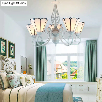 Lámpara de araña ajustable de cristal blanco en forma de cono con 5 luces - Lámpara colgante tradicional para dormitorio