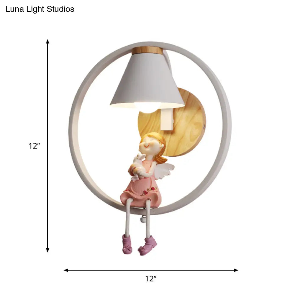 Adorable lámpara de pared con forma de ciervo/ángel: Lámpara de pared de metal con 1 luz, color rosa/azul, con pantalla de tela.

 Mejora de la sugerencia de título para una mejor optimización SEO.