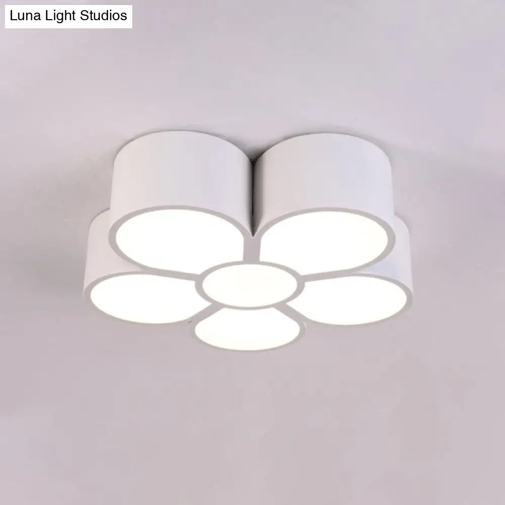 ديكوربايتس™ مصباح سقف LED لغرفة نوم الفتيات مع مصباح معلق على شكل رسوم متحركة وغطاء أكريليك على شكل زهرة