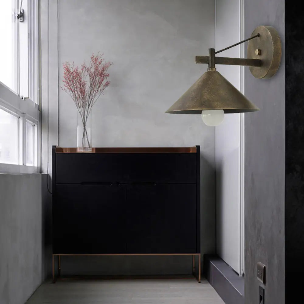 Aplique de pared de metal plateado/bronce envejecido - Elegante luz industrial - Perfecto para el comedor