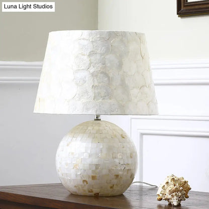 Lámpara de mesa minimalista Aldib con forma de globo y tambor - Lámpara de noche de una sola bombilla