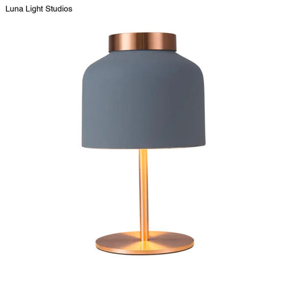 Alexandra - Lámpara de mesa metálica