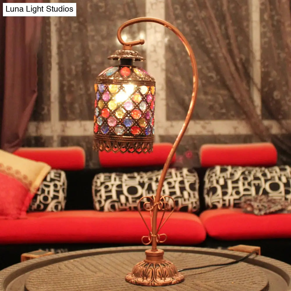 Altais - Lámpara de mesa de noche Bohemia de 1 luz con cuello de cisne, estilo bohemio. Lámpara de mesa con cuentas de vidrio color cobre y brazo flexible.