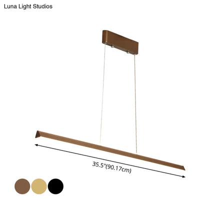 Lámpara colgante triangular LED DecorBites™ de aluminio para comedor: una luz de isla sencilla y elegante.