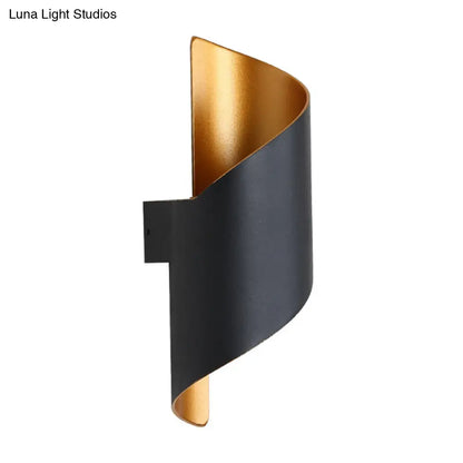 DecorBites™ Aluminum LED Wall Sconce with Spiral Design & Gold Inner in Black/White