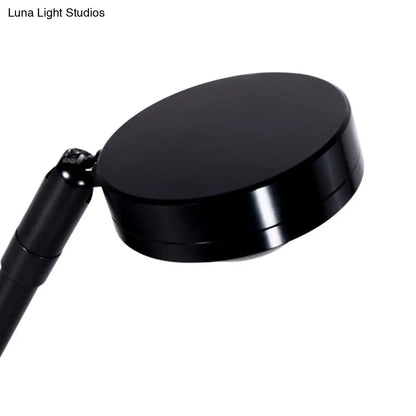 Lámpara de mesa USB de aluminio - Foco LED Sunset Glow en negro para iluminación contemporánea de dormitorios
