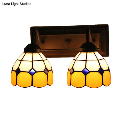 Aplique de pared barroco de cristal ámbar con diseño de rejilla, dos cabezales, color negro.