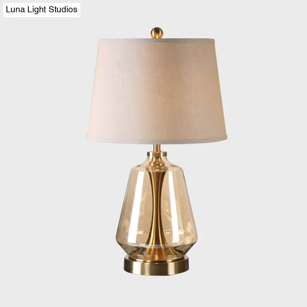 Lámpara de mesa tipo torre de cristal ámbar - Diseño modernista con 1 luz, pantalla de tela blanca - Ideal para la sala de estar