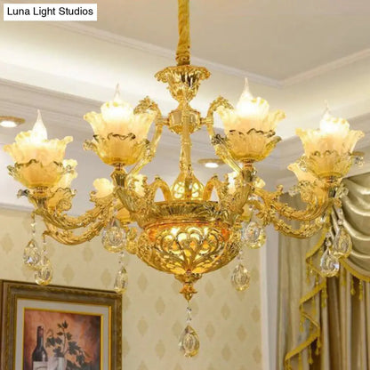 Lámpara colgante modernista de cristal texturizado ámbar - Lámpara de techo Petal para salón en dorado