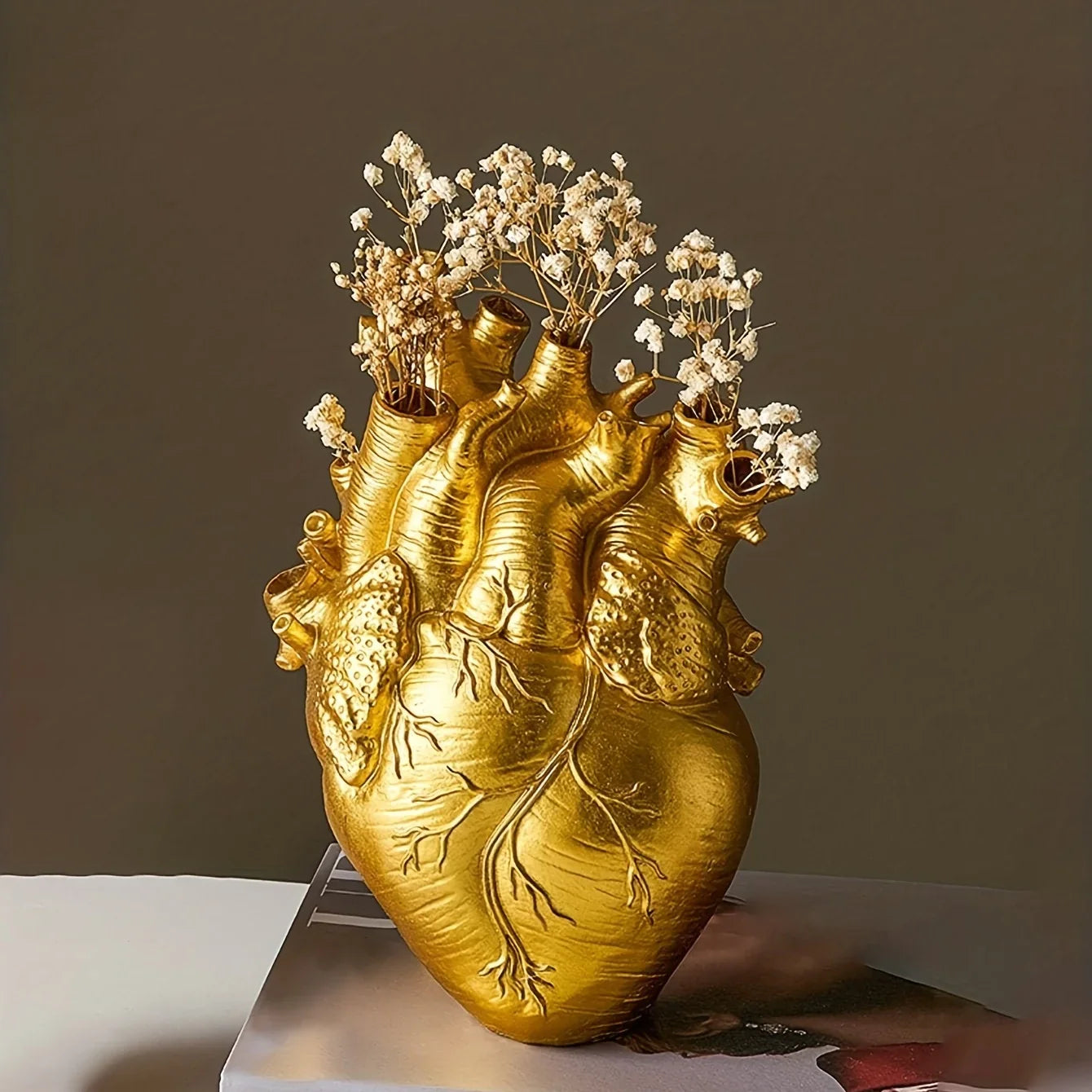 Anatomical Heart Resin Vase - Glam Decor - Vase
