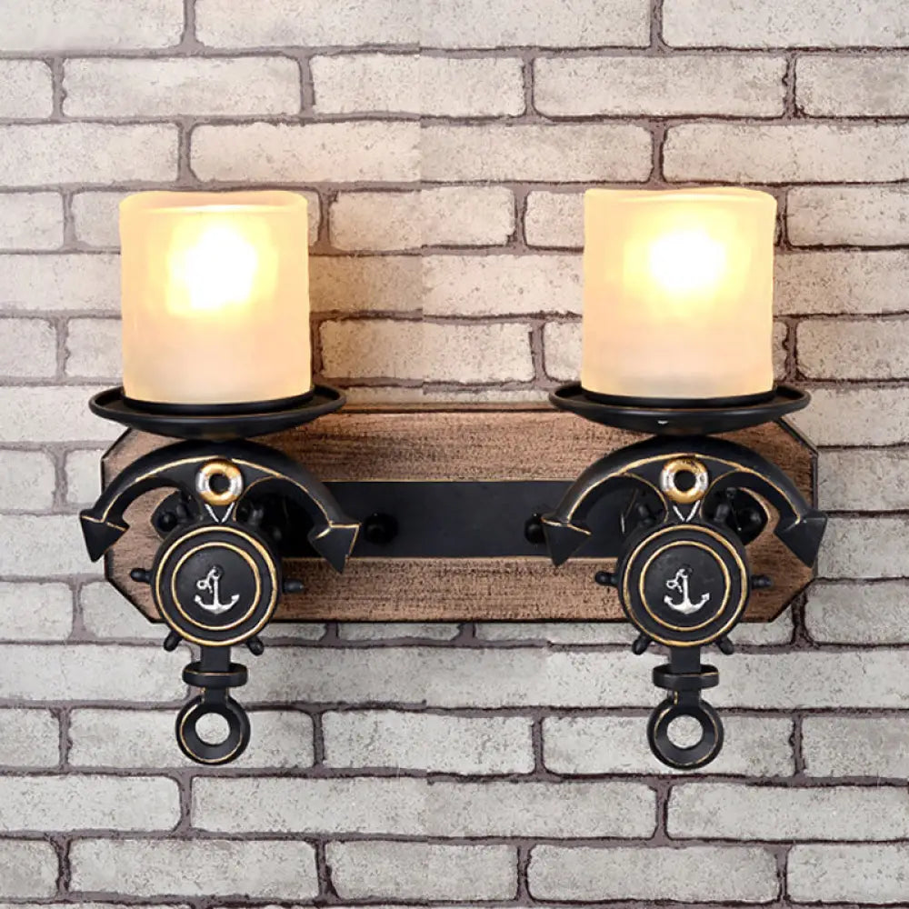 Lámpara de pared infantil con brazo articulado y pantalla de cristal opalino.