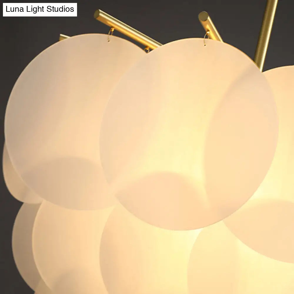 ديكوربايتس™ أنيا - ثريا حديثة من النحاس الأبيض بتصميم أقراص متدرجة لسقف غرفة الطعام