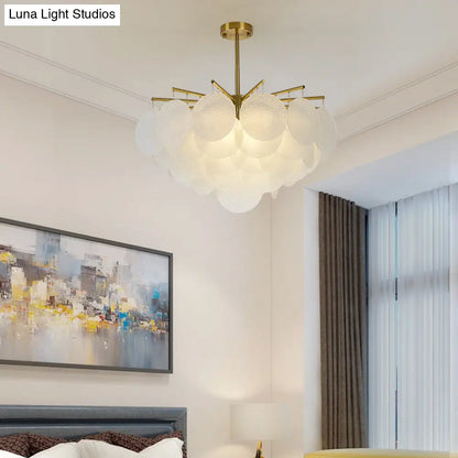 ديكوربايتس™ أنيا - ثريا حديثة من النحاس الأبيض بتصميم أقراص متدرجة لسقف غرفة الطعام