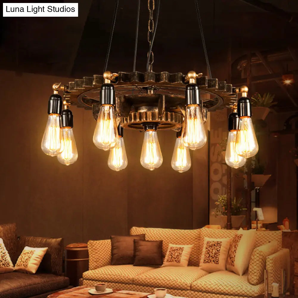 Lámpara de araña antigua de restaurante de dos niveles con nueve bombillas y soporte rústico suspendido
