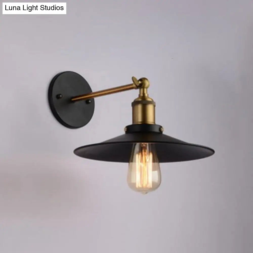 Aplique de pared metálico antiguo con pantalla cónica negra - 1 luz para pasillo