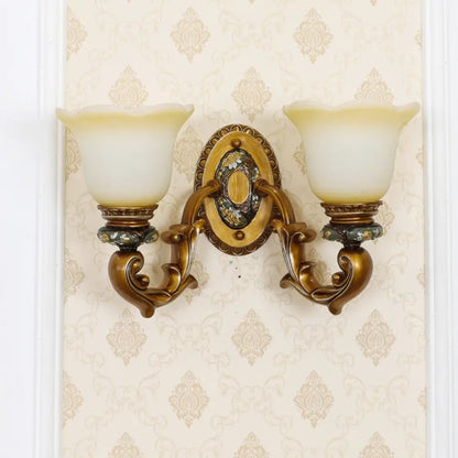 Lámpara de pared antigua con pantalla de flor - Aplique de cristal para dormitorio