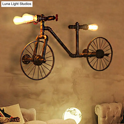 Aplique de pared antiguo de bronce con forma de bicicleta y detalles de tubería estilo rústico - Aplique de 3 luces para sala de estar